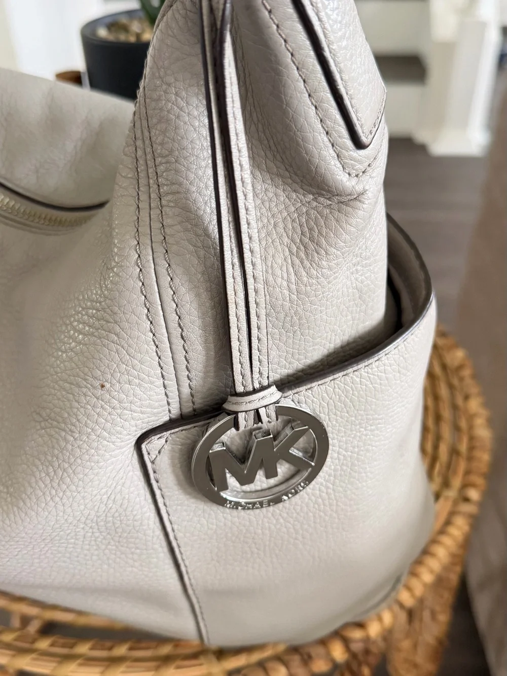 Michael Kors Silver Metallic Leather Hobo Shoulder Bag Large